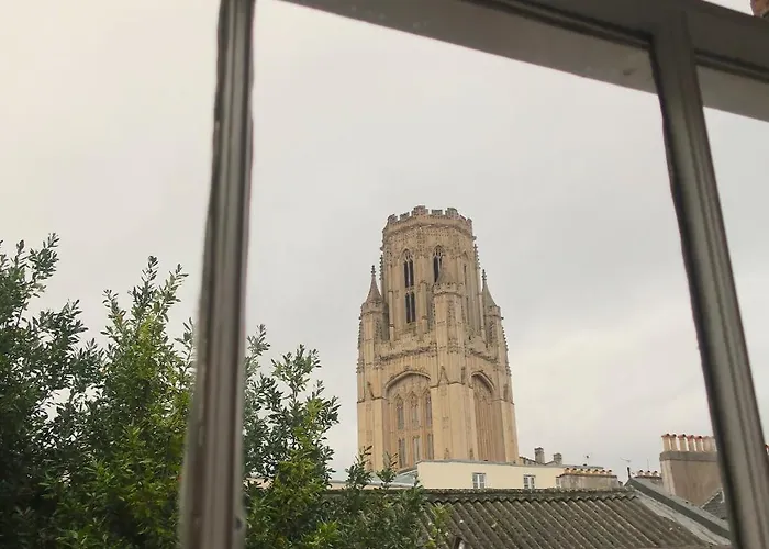 Charlotte Rise - Urban *