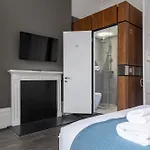 Charlotte Rise - Urban
