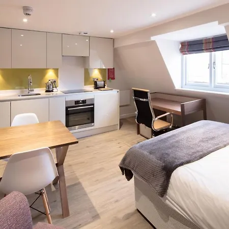 Charlotte Rise Bristol