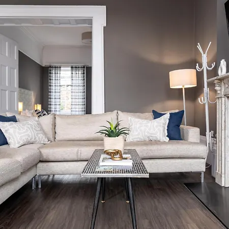 Charlotte Rise - Urban Apartamento *
