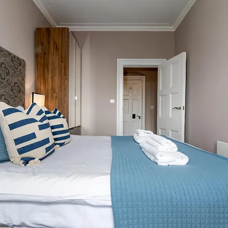 Charlotte Rise - Urban Apartamento *