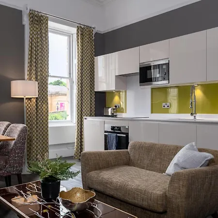 Charlotte Rise - Urban 브리스틀