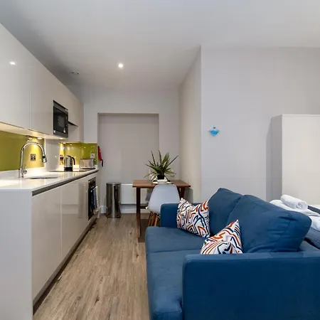 Charlotte Rise - Urban Apartamento