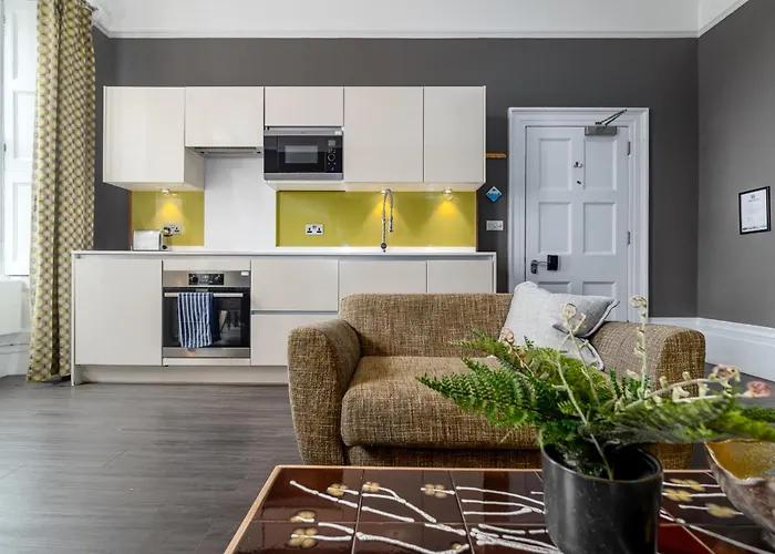 Charlotte Rise - Urban *