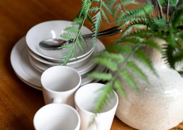 Charlotte Rise - Urban